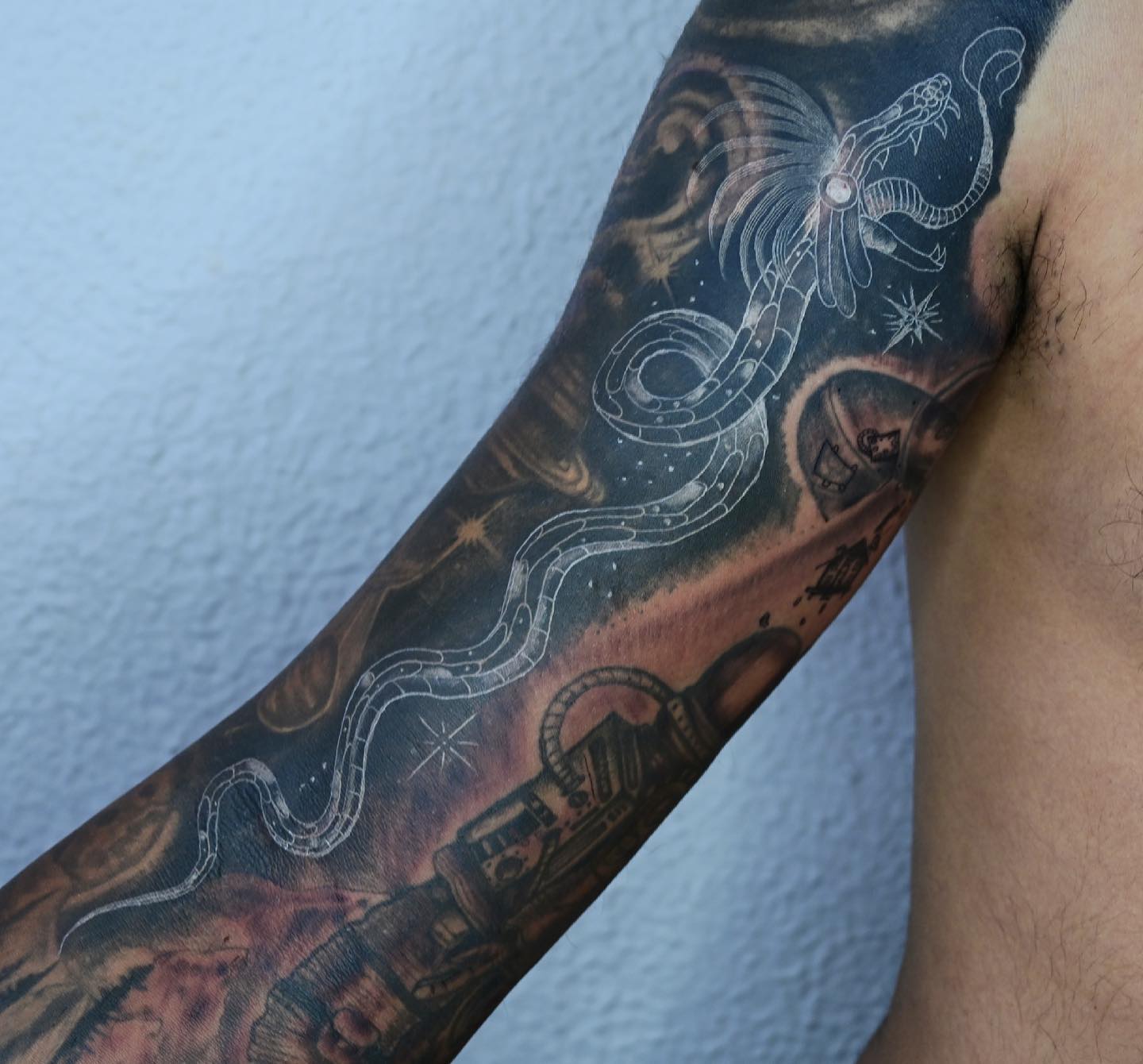 Tatuajes con tinta blanca